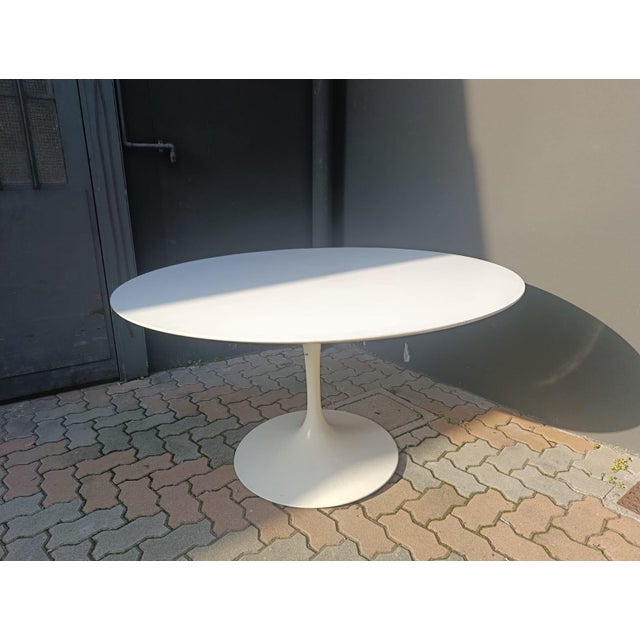 Mid-Century Modern Tulip Dining Table with Laminate Top by Eero Saarinen for Knoll 137, 1960s For Sale - Image 3 of 3