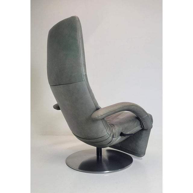 Reclining recliner from Belgian furniture maker Jori, crafted from exceptionally beautiful Lotila natural leather (Top...
