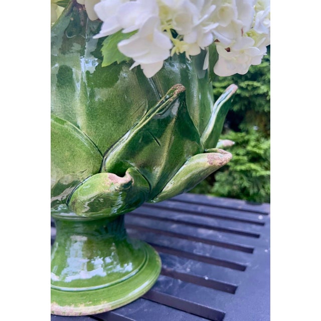2020s Italian Majolica Artichoke Pedestal Bowl, Emerald Green For Sale - Image 5 of 8