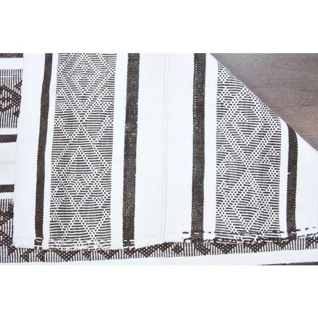 Vintage Turkish Oushak Handmade Wool Cotton White Kilim Area Rug For Sale - Image 9 of 11