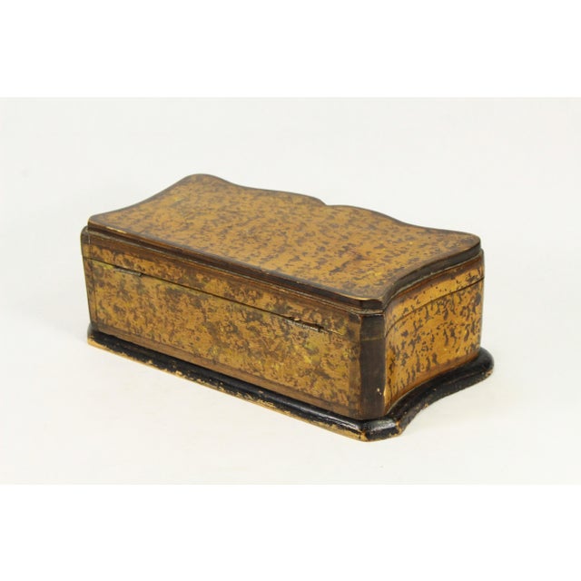 Early 19th C. Carved Wood Wavy Box Sponge Spatter Finish With Mirror & Pink Silk For Sale In Houston - Image 6 of 13
