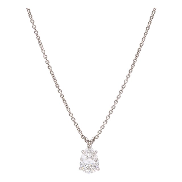 Harry Winston Platinum Pear Shape Diamond Solitaire Pendant Necklace .85ct Dvvs2 For Sale