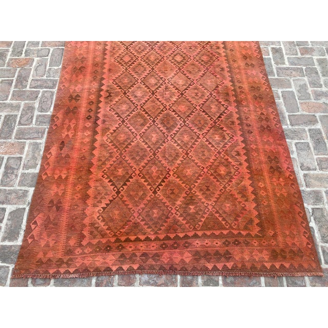 Vintage Overdyed Kilim Area Rug, Handwoven Wool, 6x10, Coral For Sale - Image 4 of 12