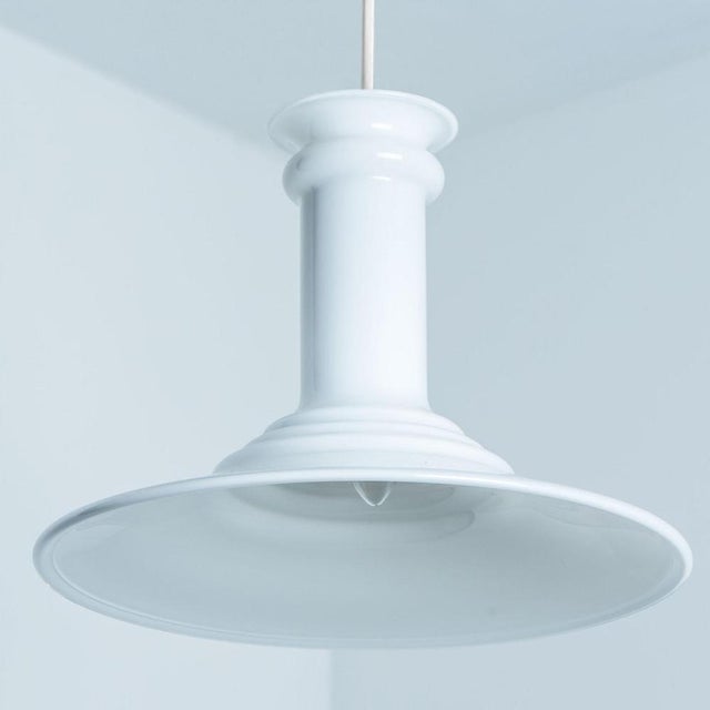 White Hanging Lamps by Michael Bang for Holmegaard, 1970, Set of 2 For Sale - Image 6 of 18