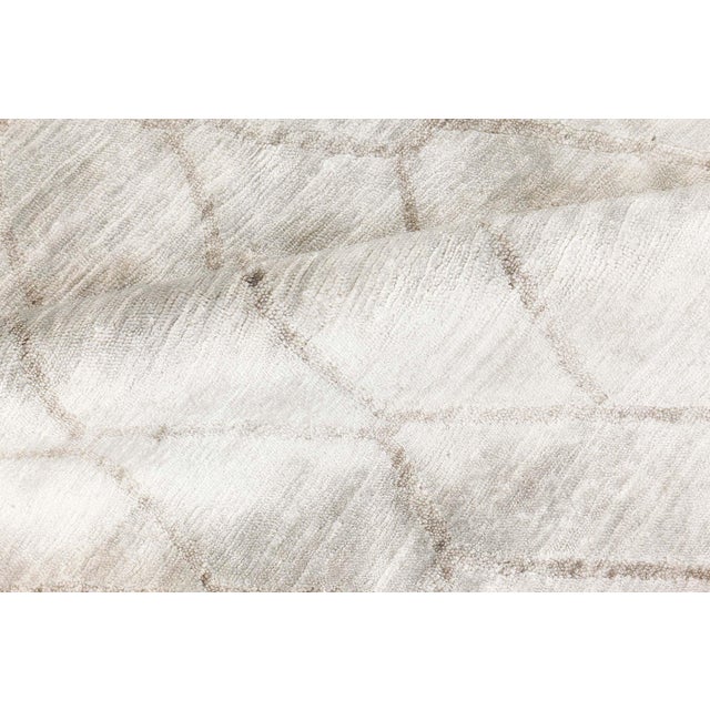 Contemporary geometric handmade silk rug by Doris Leslie Blau. Size: 5'3" × 7'1" (160 × 215 cm). Enhance your interior...