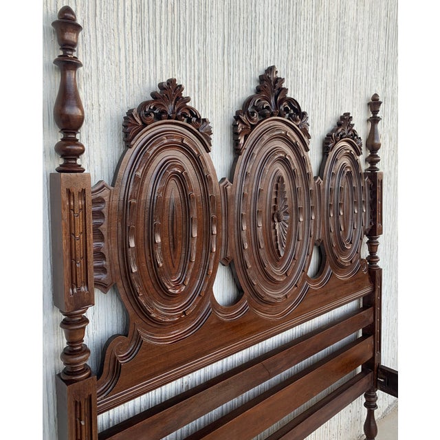 Early 20th Carved Medallions Full Bed, Original Four Poster Lisbon Bed For Sale - Image 4 of 18