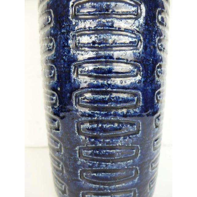 Large Scandinavian Model C15 Ceramic Vase in Cobalt Blue by Linnemann-Schmidt for Palshus, Denmark, 1960s For Sale - Image 14 of 15