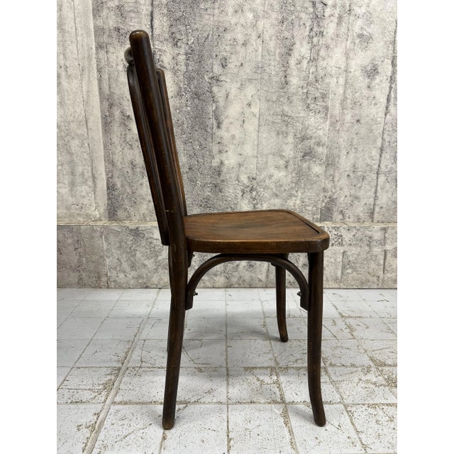 Brown Vintage Bistro Chairs in Dark Brown Bentwood, 1920s, Set of 6 For Sale - Image 8 of 10