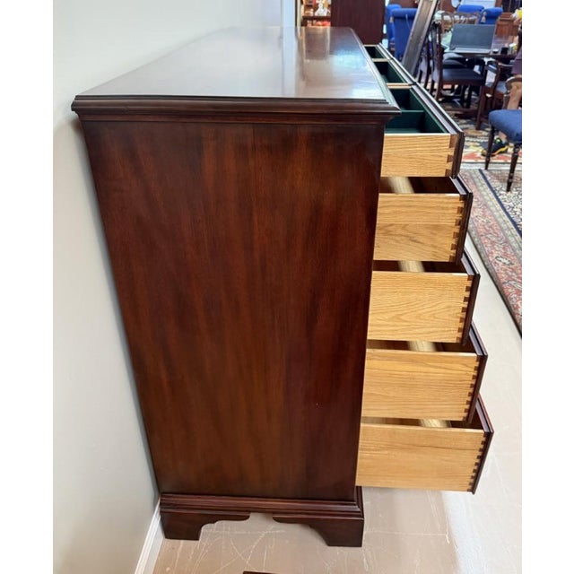 1990s Rare Henkel Harris Mahogany Gentleman’s Chest Model No. 167 For Sale - Image 9 of 16