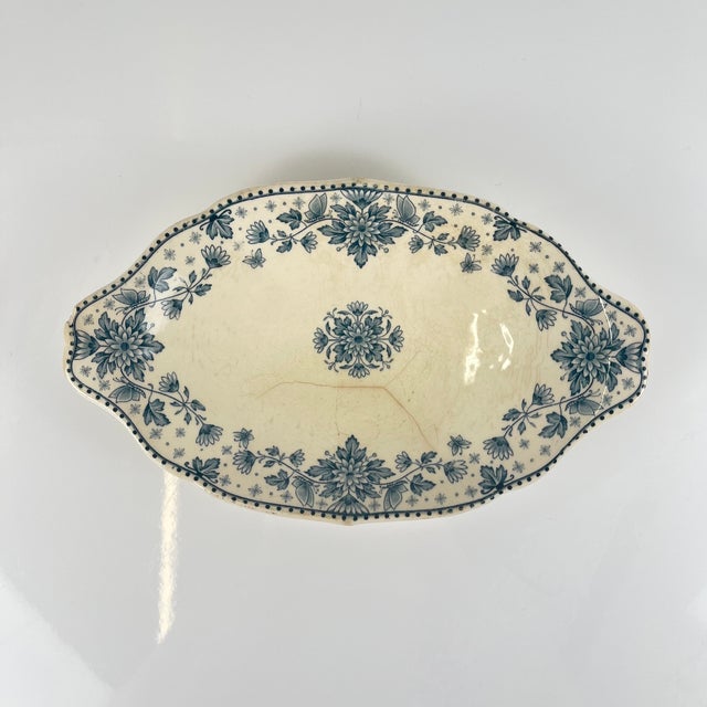 Blue Blue Estrées Plate from U&C Sarreguemines, 1900 For Sale - Image 8 of 11