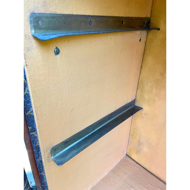 Antique Trunk in LV Monogram Canvas from Louis Vuitton, France, 1924 For Sale - Image 12 of 18