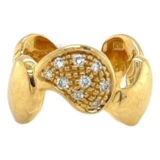 Late 20th Century 17445 - Marina B. Virgo Diamond 18k Yellow Gold Ring - Size 5 For Sale