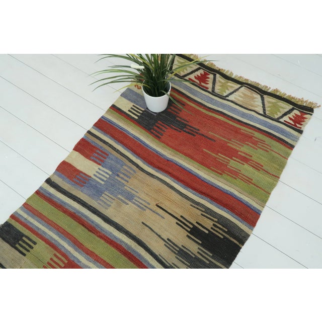 Brick Red Mid 20th Century Vintage Turkish Kilim Runner-2′9″ × 10′6″ For Sale - Image 8 of 13