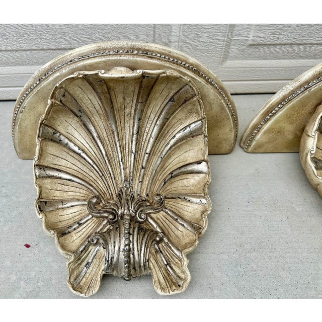 Pair of Vintage 1940's Large Hollywood Regency Clam Shell Carved Wood Bracket Shelves For Sale - Image 4 of 13