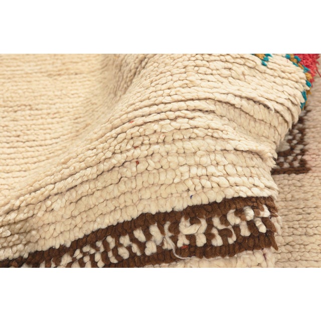 Vintage Azilal Moroccan Rug, 05'03 X 07'05 For Sale In Dallas - Image 6 of 10