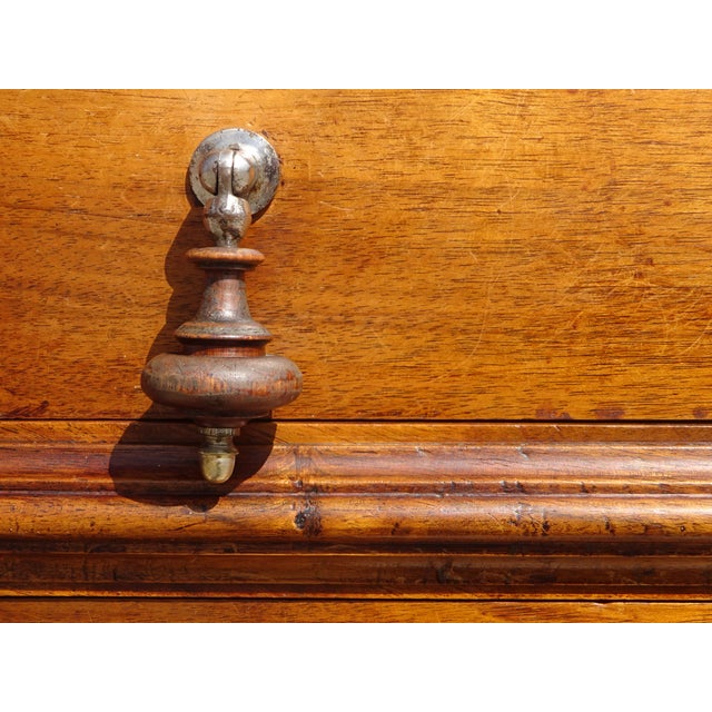 Brown Louis Philippe Commode in Walnut and White Marble, 1850s For Sale - Image 8 of 18