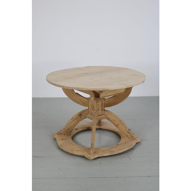 Round Peasant Table, 19th Century For Sale - Image 8 of 18