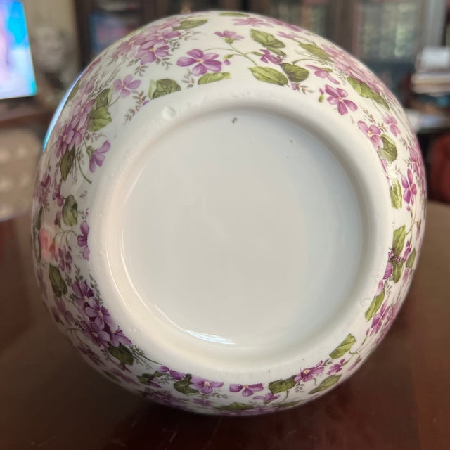 Vintage Chintz Patterned Pitcher and Basin Set For Sale - Image 9 of 11