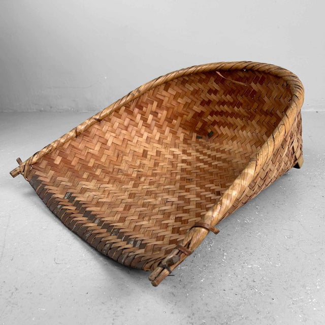 Shōwa Japanese Furuimi Woven Harvest Basket, 1950s For Sale - Image 12 of 12
