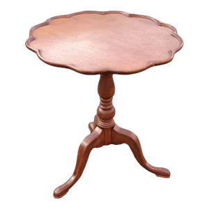 Mid 20th Century Vintage Cherry Chippendale Style Pie Crust Pedestal Side Tea Table