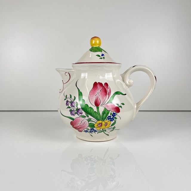 Small Réverbère Model Teapot with Tulip Motif from KG Lunéville, 1980s For Sale - Image 10 of 10