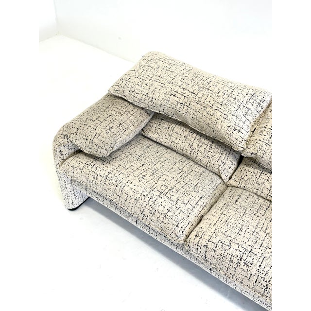 Off-White Maralunga 2-Seater Sofa attributed to Vico Magistretti for Cassina For Sale - Image 9 of 13