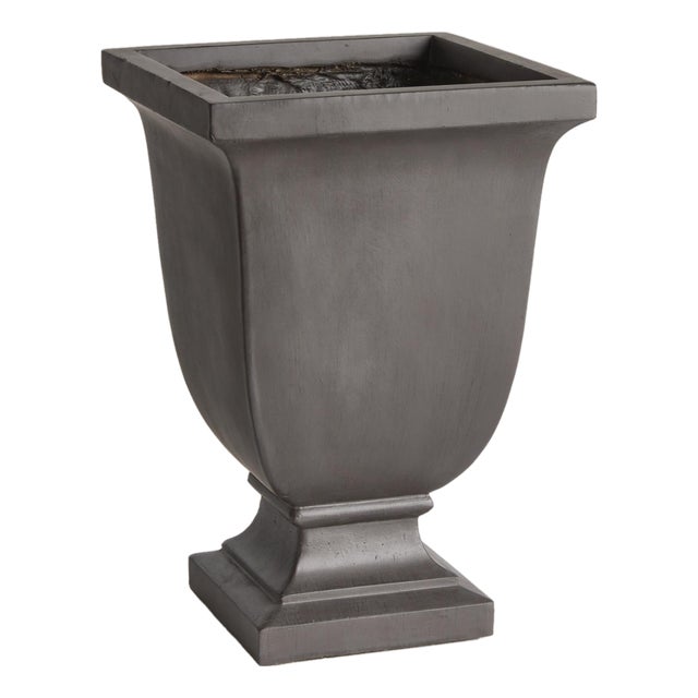 Fibreclay Beckett Sq Footed Planter Small For Sale