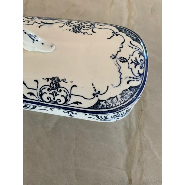 Ceramic Antique Moustiers Porte Savonettes (Covered Soap Holder) in French Blue and White, Two Pieces For Sale - Image 7 of 12