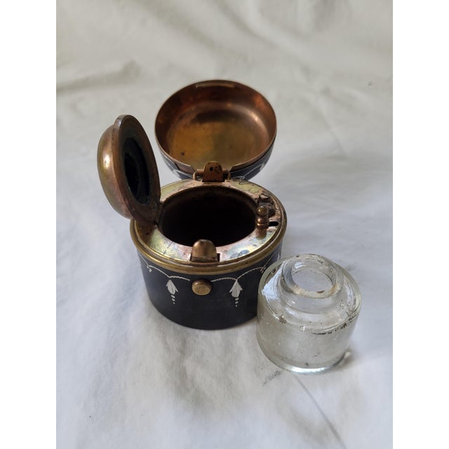 Antique French Napoleon III Aluminium and Brass Travelling Pocket Inkwell For Sale - Image 4 of 7