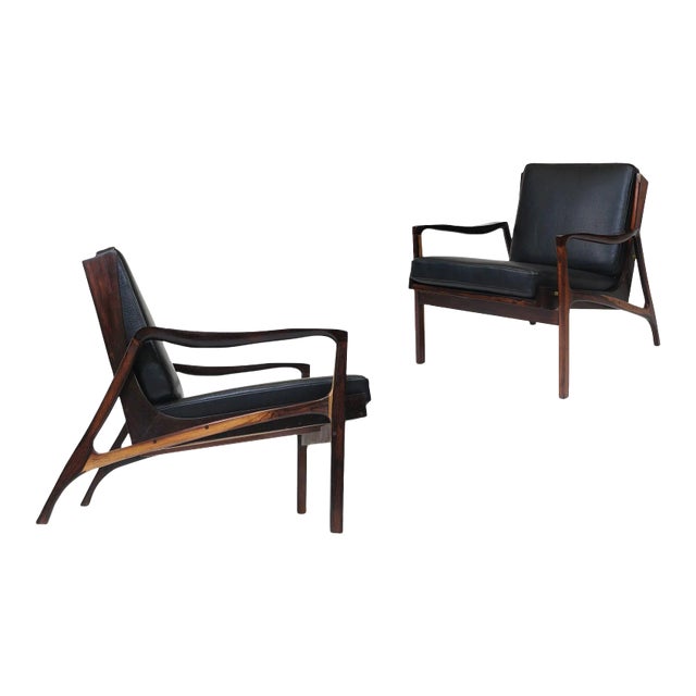 Mid 20th Century Liceu De Artes E Officios Brazilian Rosewood Lounge Chairs - a Pair For Sale