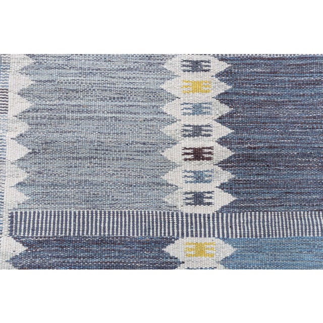 Early 21st Century Flatweave Modern Geometric Stripe Slate Gray Rug "Cresta" by Doris Leslie Blau For Sale - Image 5 of 7