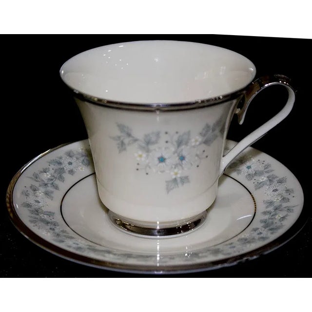 Lenox Windsong China - 40 Pc Set/Service for 8 | Chairish