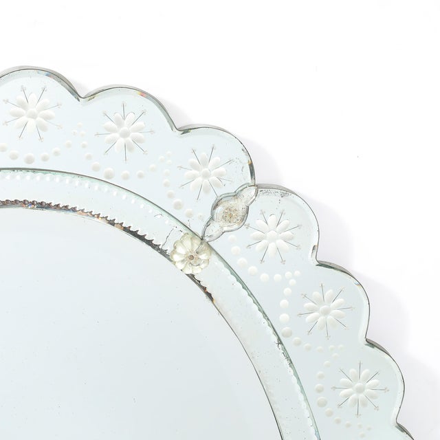 1960s Mid-Century Modernist Scallop Design Reverse-Etched & Beveled Mirror For Sale - Image 5 of 12