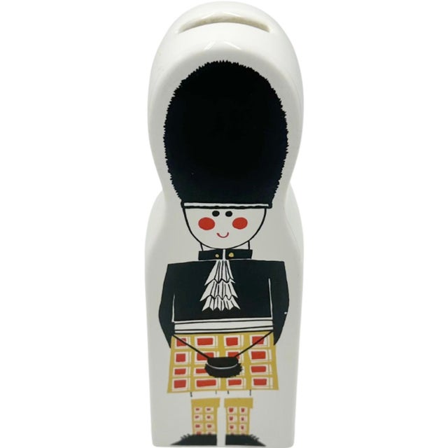 Details: -Vintage Carlton Ware Grenadier Guard ceramic British soldier bank -This Carlton Ware money box takes the form of...