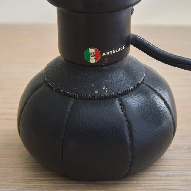 1960s Italian ‘600P’ Table Lamp by Gino Sarfatti for Arteluce For Sale - Image 11 of 12