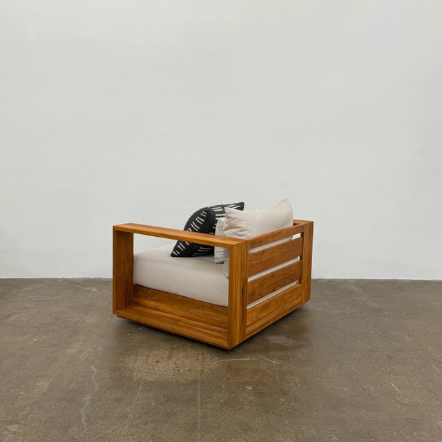 Harbour Hayman Teak Swivel Lounge Armchair For Sale In Los Angeles - Image 6 of 8