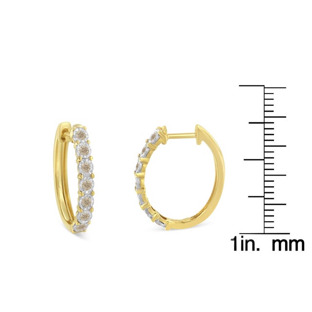 2020s 10KT Two-Toned Gold Diamond Hoop Earring (1/2 cttw, J-K Color, I2-I3 Clarity) For Sale - Image 5 of 7