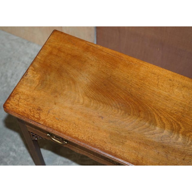 George III Chippendale Side Table in Carved Hardwood, 1760s For Sale - Image 4 of 18