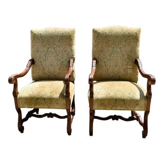 Vintage Pair of Sherrill Craved Wood English Style Chairs For Sale