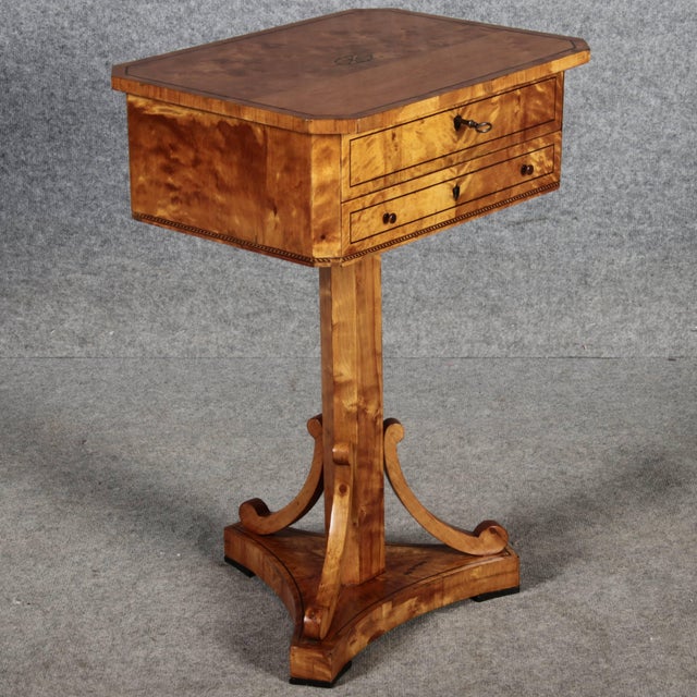 Antique Biedermeier Sewing Table in Birch, 1830 For Sale - Image 13 of 18