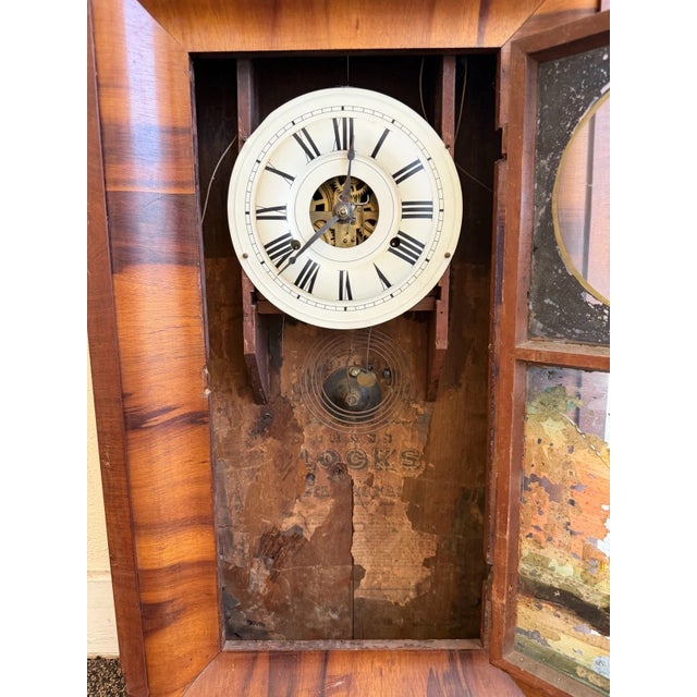 Seth Thomas Antique Round Dial Ogee Clock With Maple Wood Case For Sale - Image 9 of 12