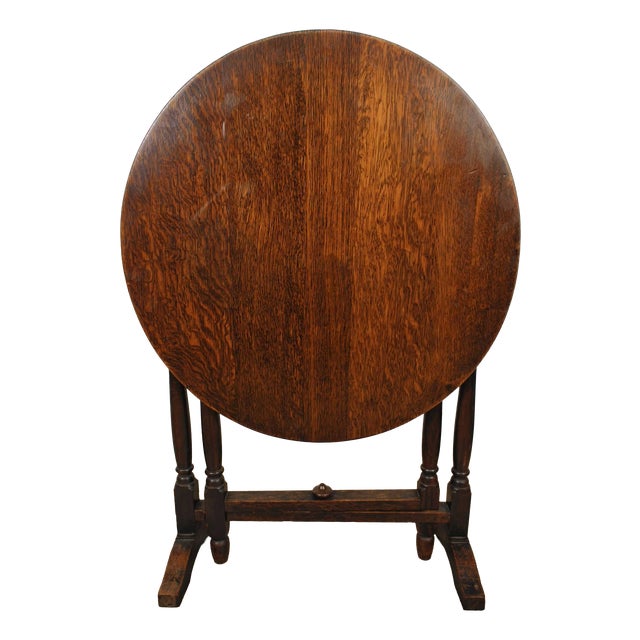 Victorian Tilt Top Table in Oak, 1900 For Sale