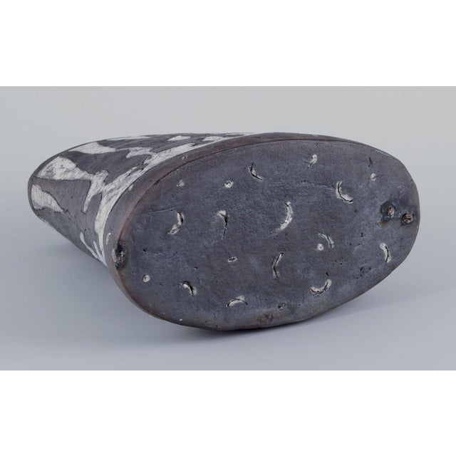 Black Large Sculpture in Ceramic with Motif of Women, 1980s For Sale - Image 8 of 10