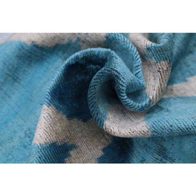 Mid-Century Modern Contemporary Luxury Blue Handmade Velvet Throw Pillow & Down Insert For Sale - Image 3 of 10