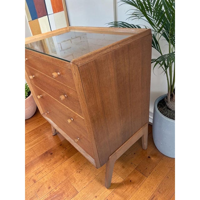 Mid-Century Modern Chest of Drawers in Teak from Kandya, 1950s For Sale - Image 11 of 18