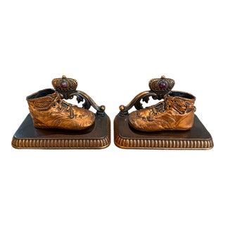 Mid 20th Century Alice Ames Bronzed Baby Shoe Bookends With Jeweled Crowns - Pair For Sale