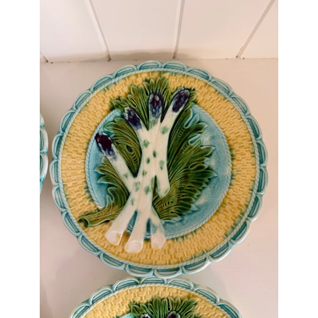 French Provincial Antique French Barbotine Majolica Asparagus Plates, Circa 1880–1900 - Set of Four For Sale - Image 3 of 10