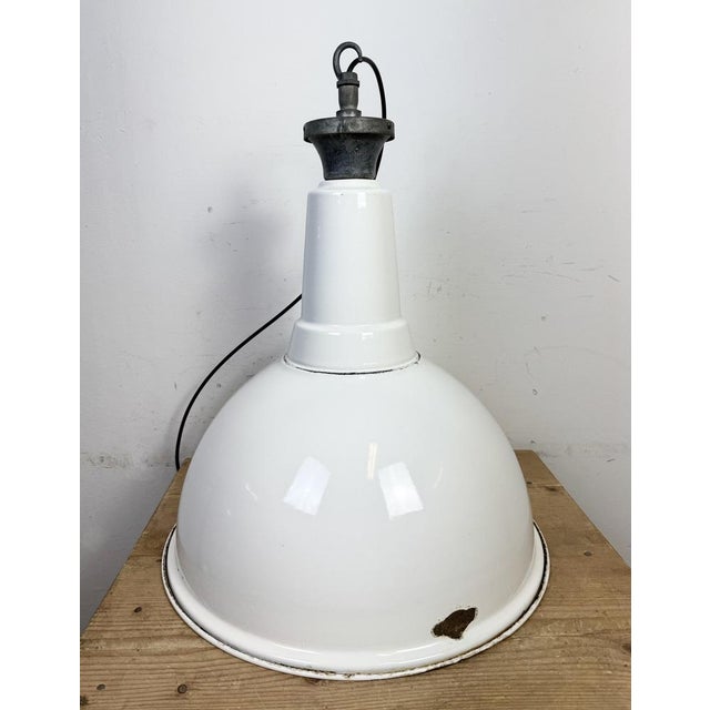 Large British Industrial White Enamel Factory Pendant Lamp from Benjamin, 1960s For Sale - Image 12 of 18