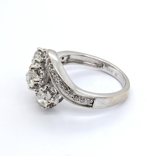 Contemporary 14k White Gold Diamond Three-Stone Engagement Ring - Size 7 For Sale - Image 3 of 11