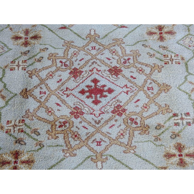 Early 20th Century Oushak Rug For Sale In Nashville - Image 6 of 11